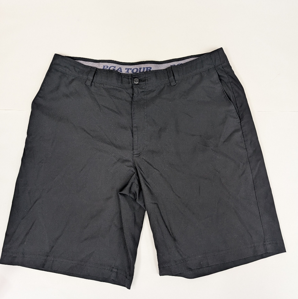 PGA tour Black/ Navy 10 Inch Golf Shorts Size 38 [282]